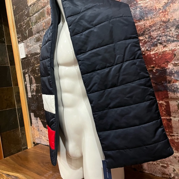 NEW TOMMY HILFIGER MENS QUILTED PUFFER SCARF ( a unique scarf ) - Picture 3 of 5